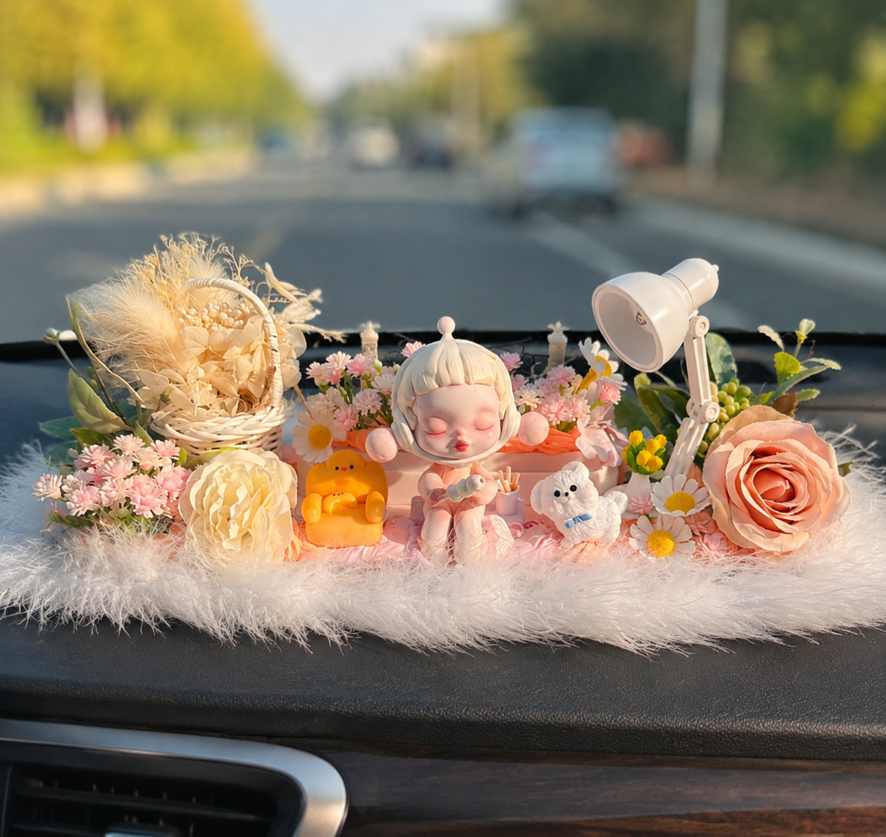 Dreamy Garden Figurine Gift Box view 10 – Doluchi